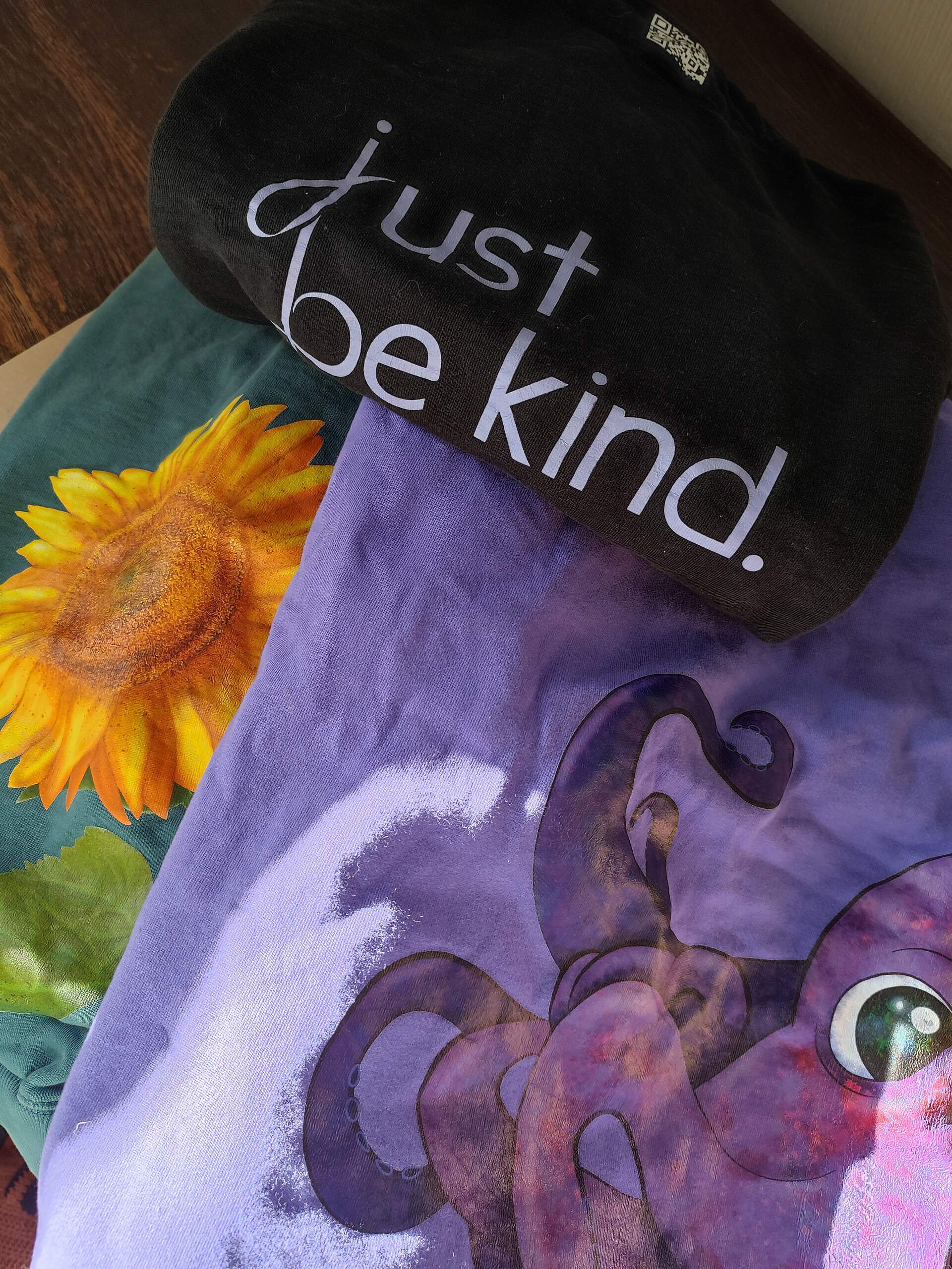 LilaOctopus.art Bedruckte Hoodies